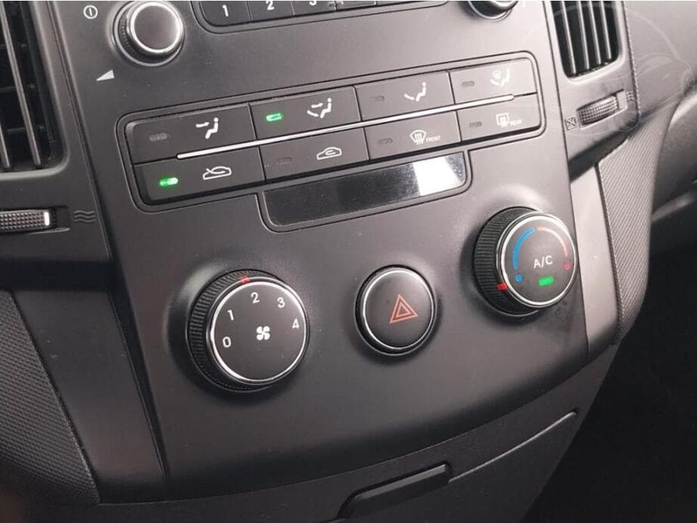 2012 Hyundai i30 - 13