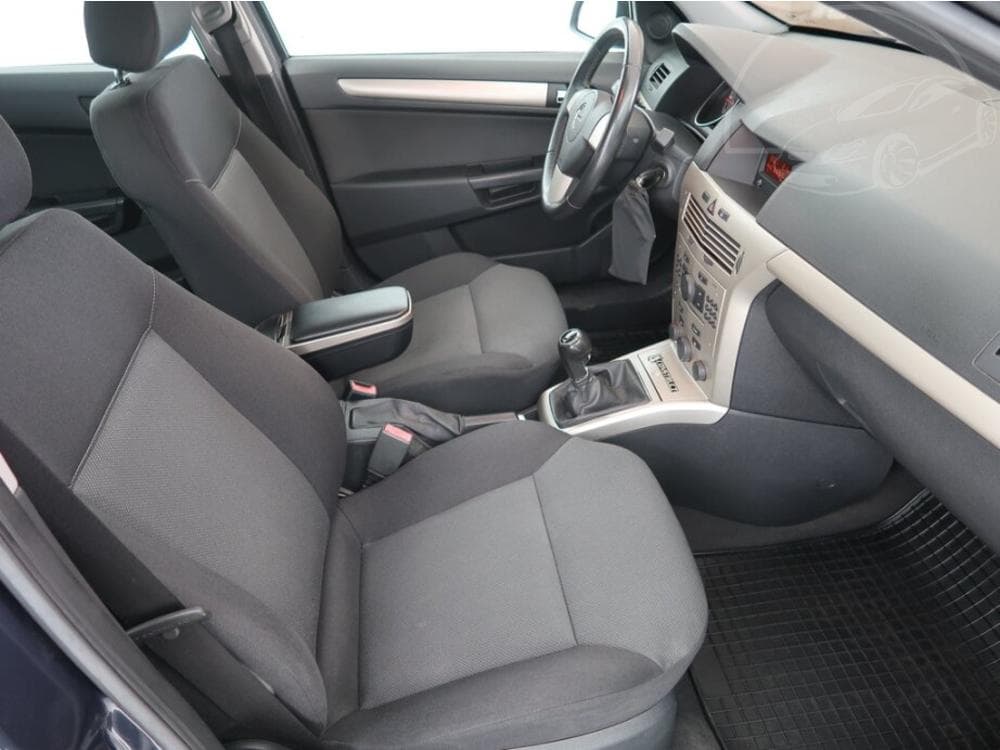 2007 Opel ASTRA - 9