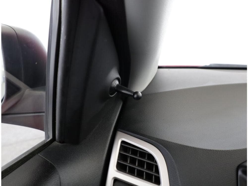 2010 Hyundai i20 - 14