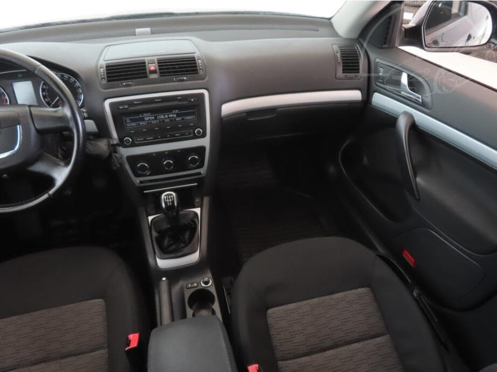 2011 Škoda OCTAVIA - 8
