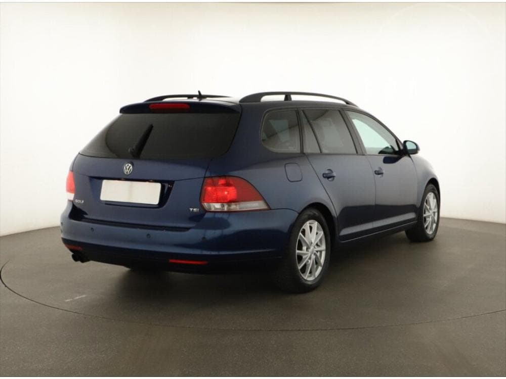 2010 Volkswagen GOLF - 5