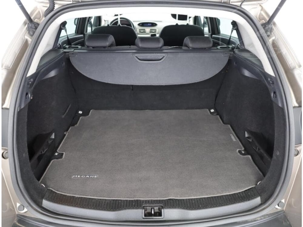 2010 Renault MEGANE - 13
