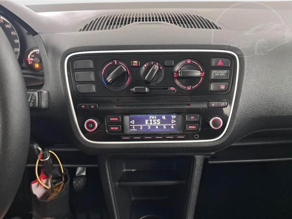 2014 Volkswagen UP! - 12
