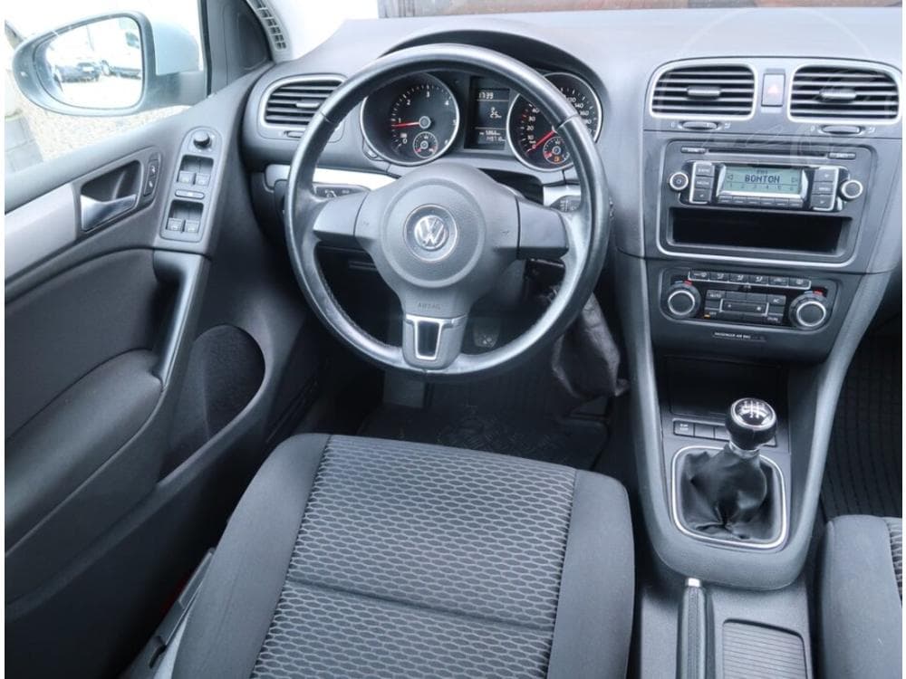 2010 Volkswagen GOLF - 7