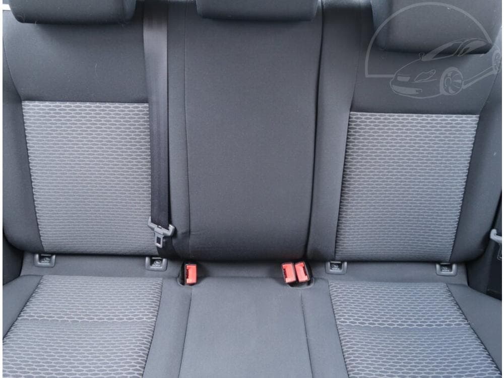 2010 Volkswagen GOLF - 10