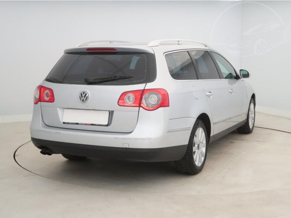 2007 Volkswagen PASSAT - 5