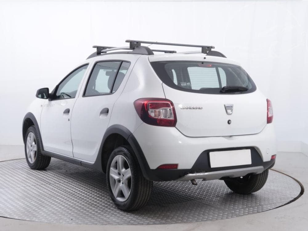 2016 Dacia SANDERO - 4