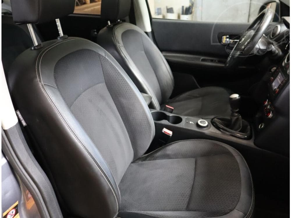 2013 Nissan QASHQAI - 9