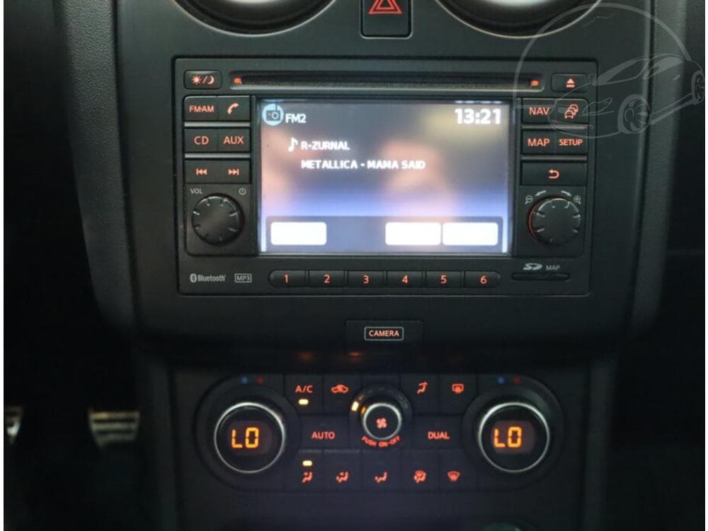 2013 Nissan QASHQAI - 12