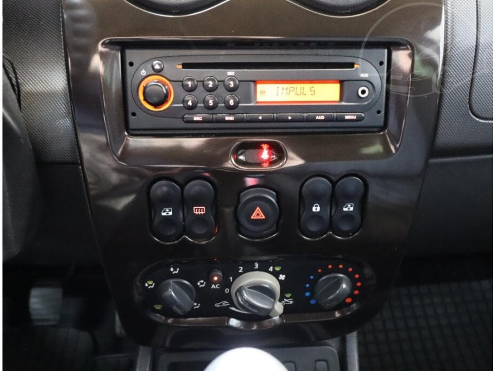 2010 Dacia DUSTER - 12