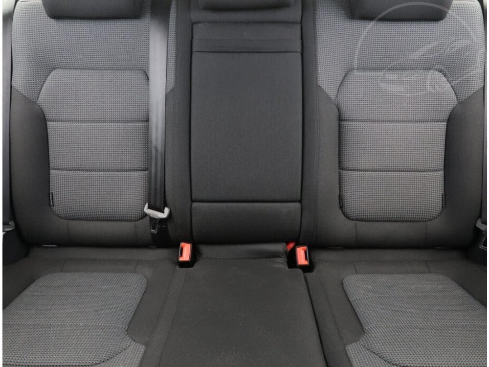 2012 Volkswagen PASSAT - 10