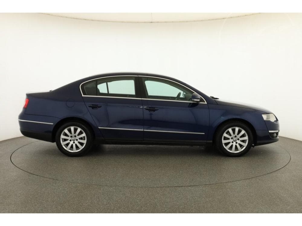 2007 Volkswagen PASSAT - 6
