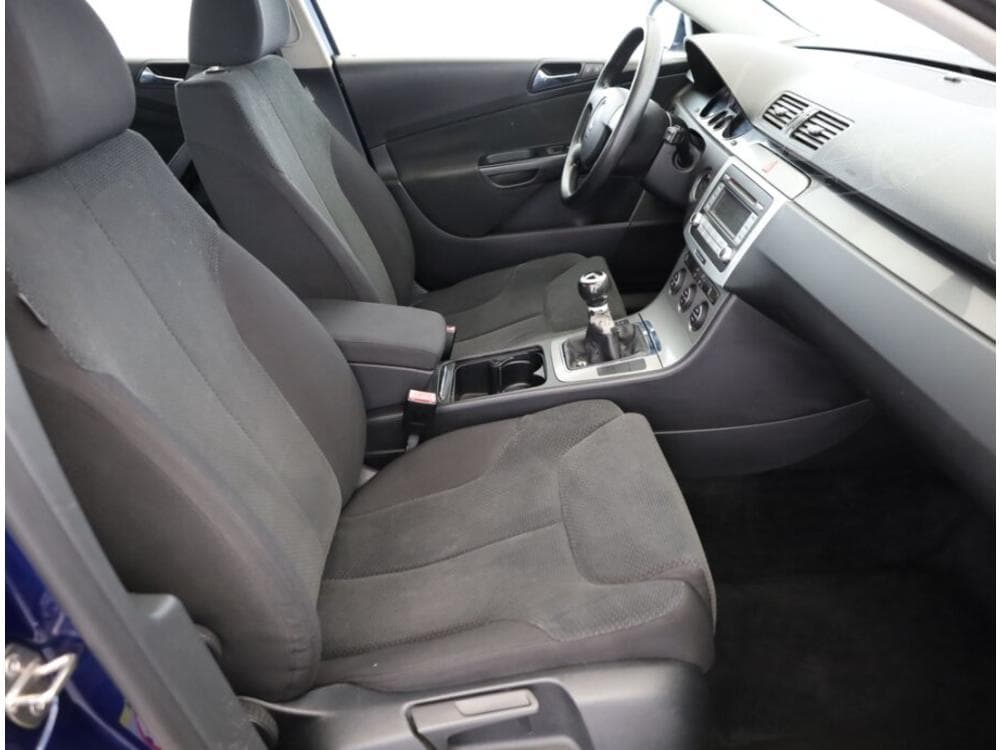 2007 Volkswagen PASSAT - 7