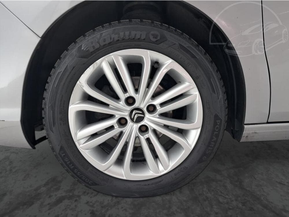 2016 Citroen C4 - 15