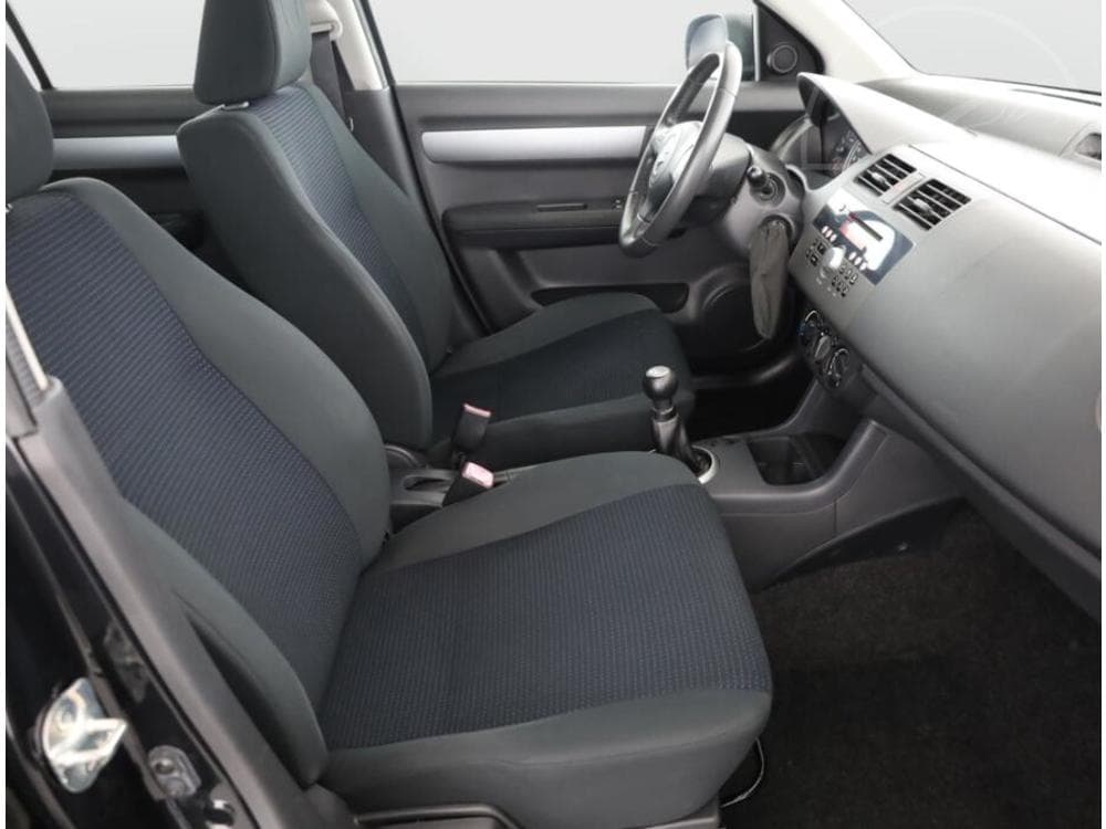 2010 Suzuki SWIFT - 7