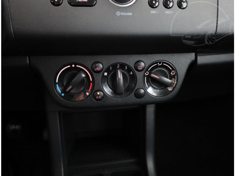 2010 Suzuki SWIFT - 10