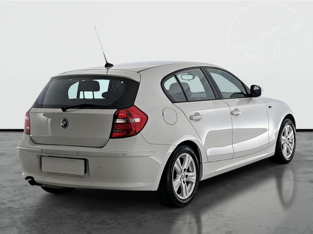 2011 BMW 1-SERIES - 5