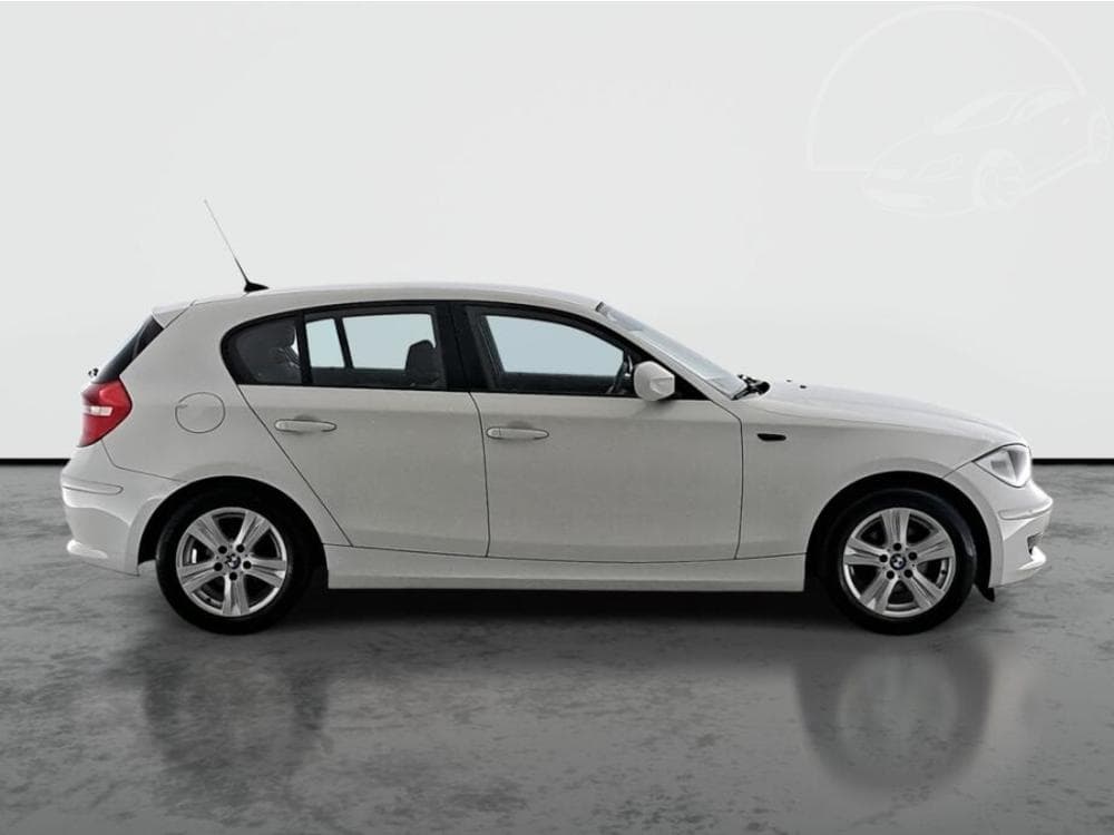 2011 BMW 1-SERIES - 6