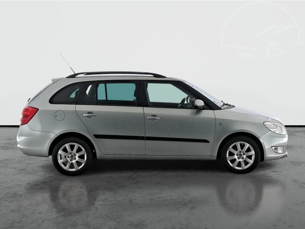 2011 Škoda FABIA - 6