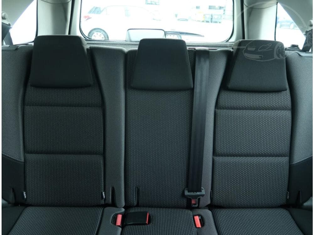 2012 Peugeot 207 - 10