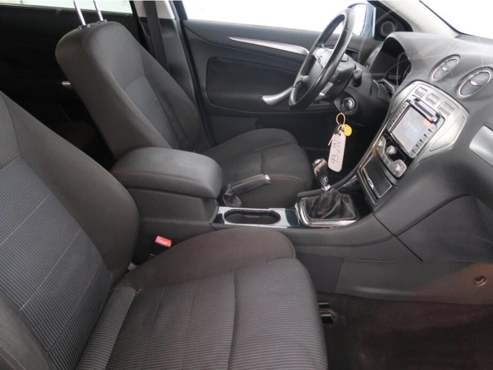2008 Ford MONDEO - 9