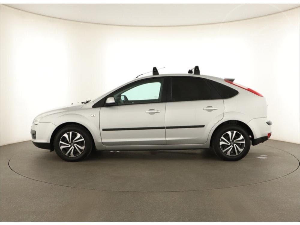 2006 Ford FOCUS - 3