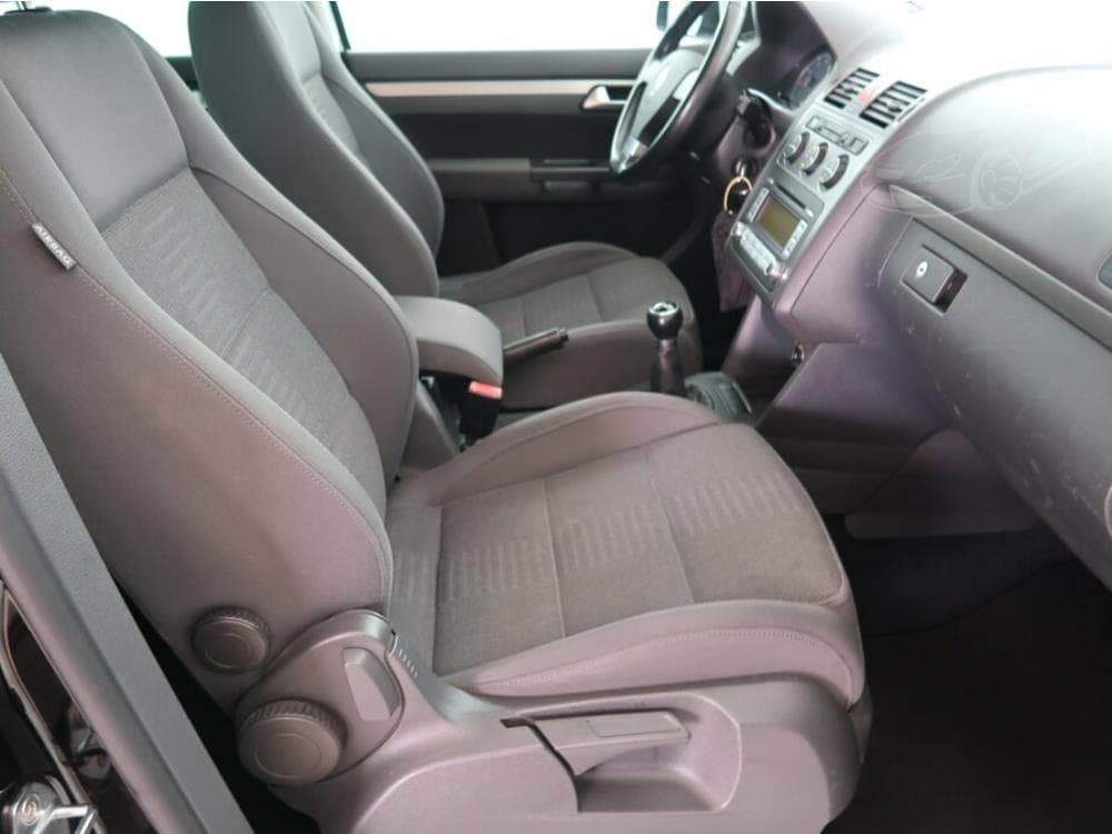 2007 Volkswagen TOURAN - 9