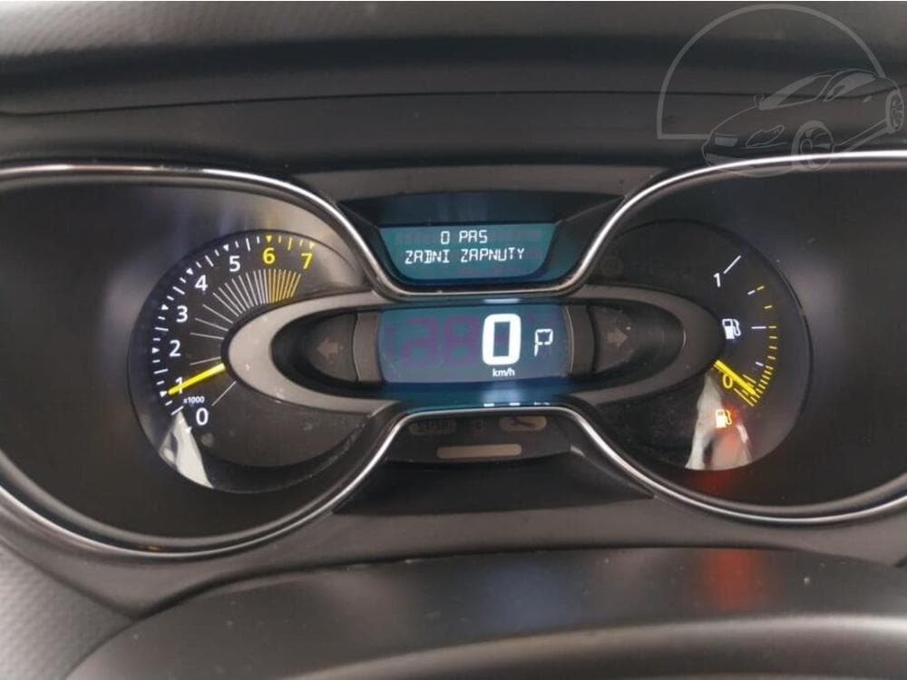 2015 Renault CAPTUR - 11