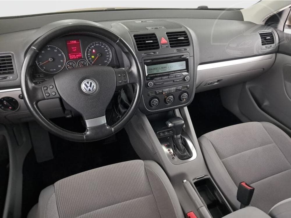 2009 Volkswagen GOLF - 8