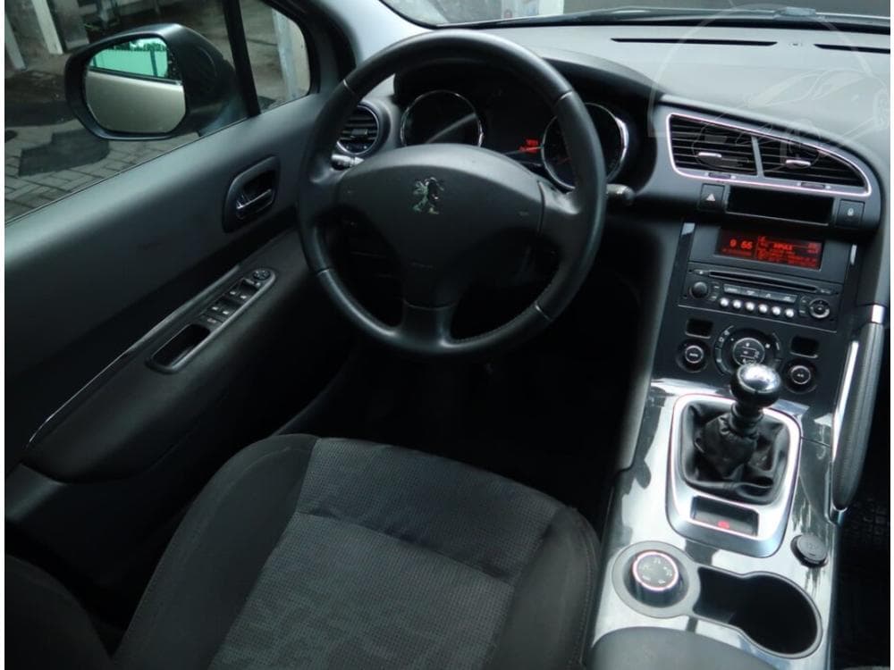 2010 Peugeot 3008 - 7