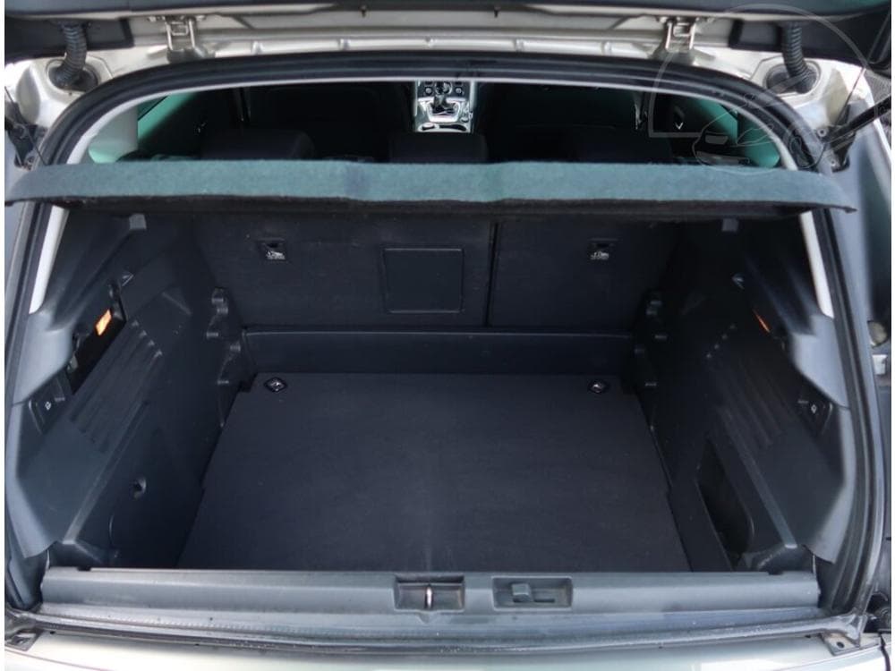 2010 Peugeot 3008 - 13