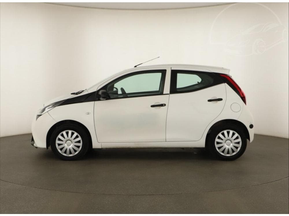 2021 Toyota AYGO - 3