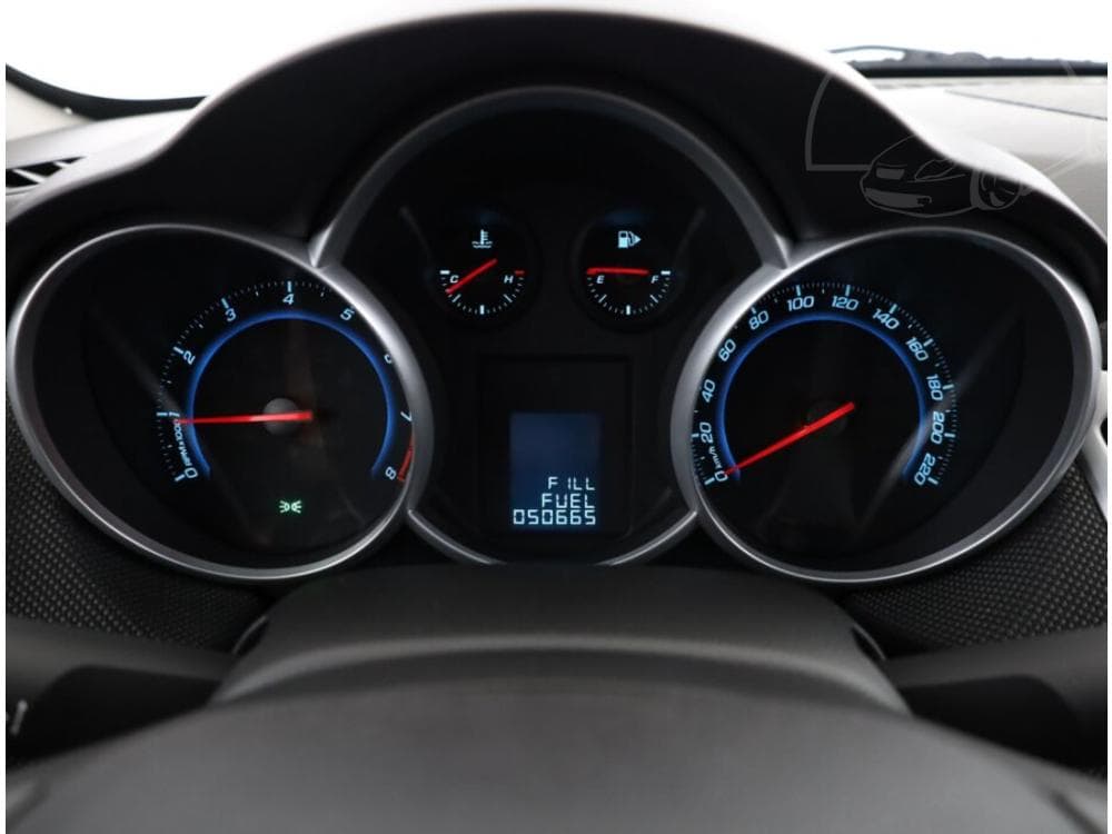 2012 Chevrolet CRUZE - 9