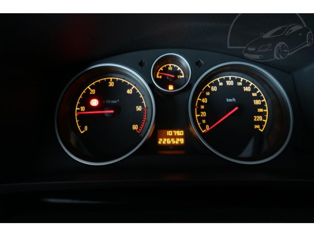 2013 Opel ZAFIRA - 11
