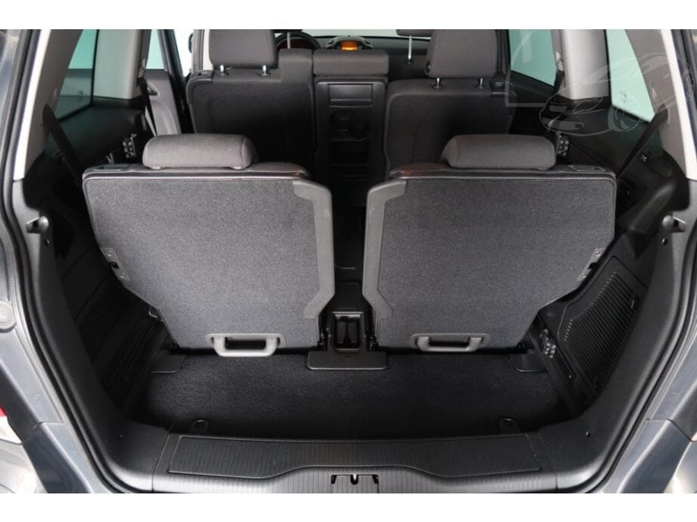 2013 Opel ZAFIRA - 15
