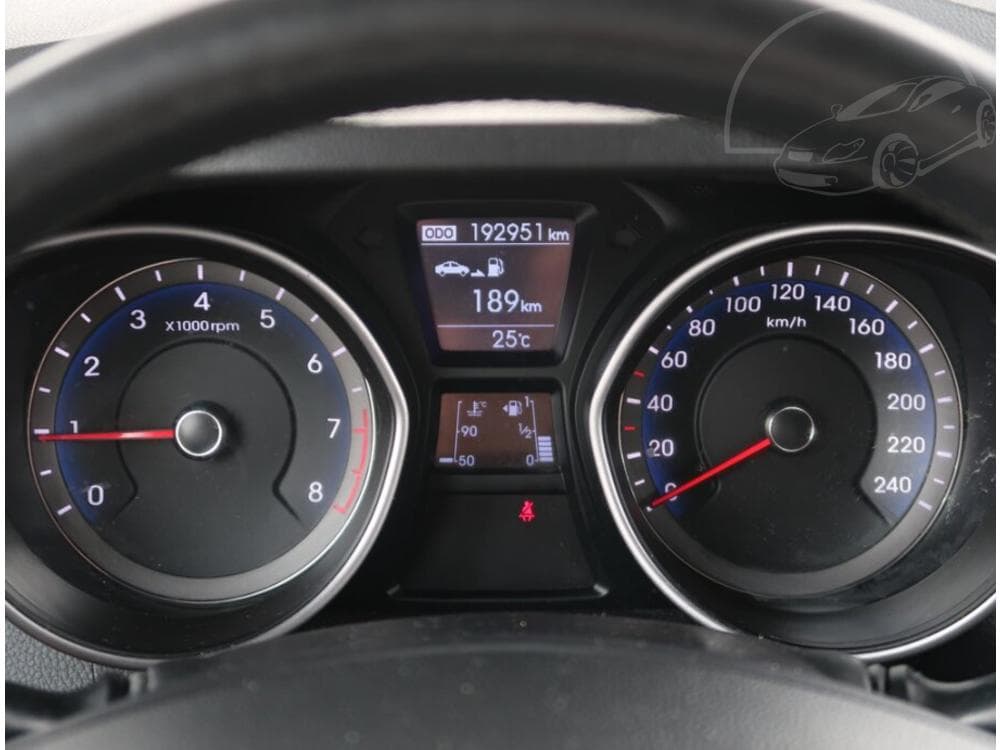 2012 Hyundai i30 - 11