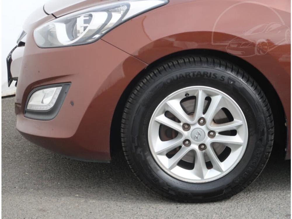 2012 Hyundai i30 - 14