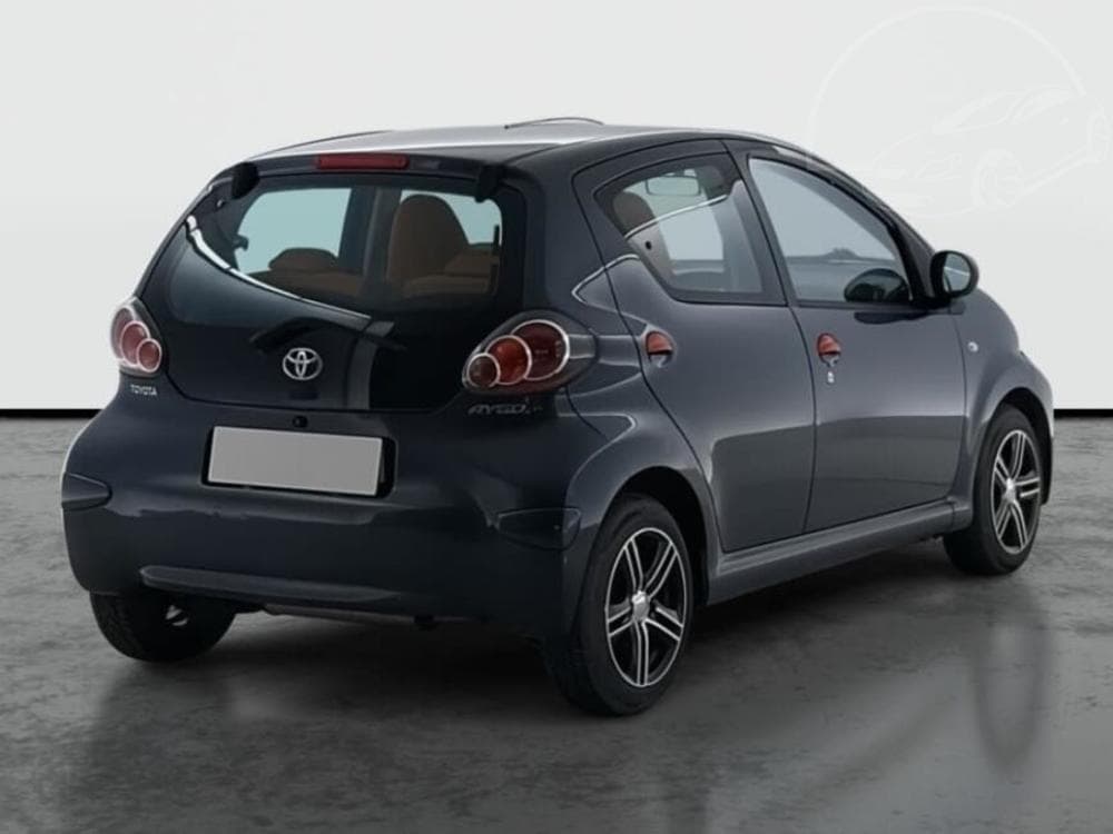 2012 Toyota AYGO - 5