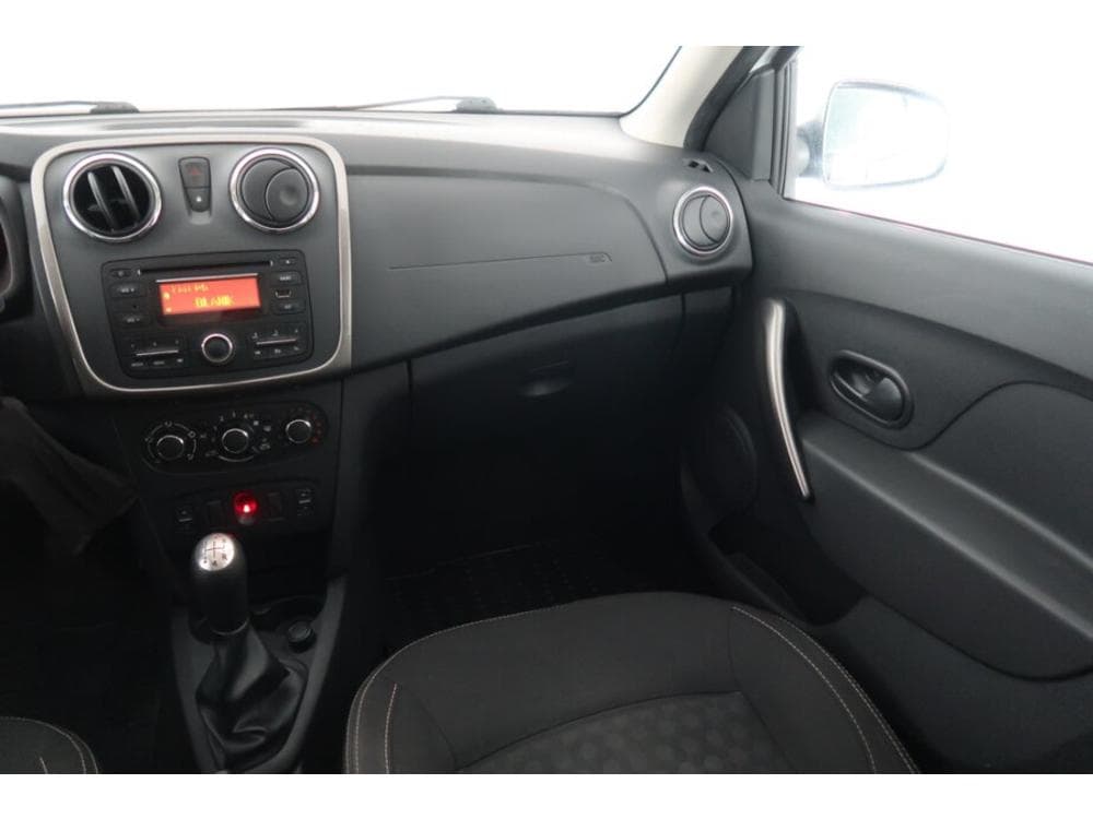 2014 Dacia LOGAN - 8