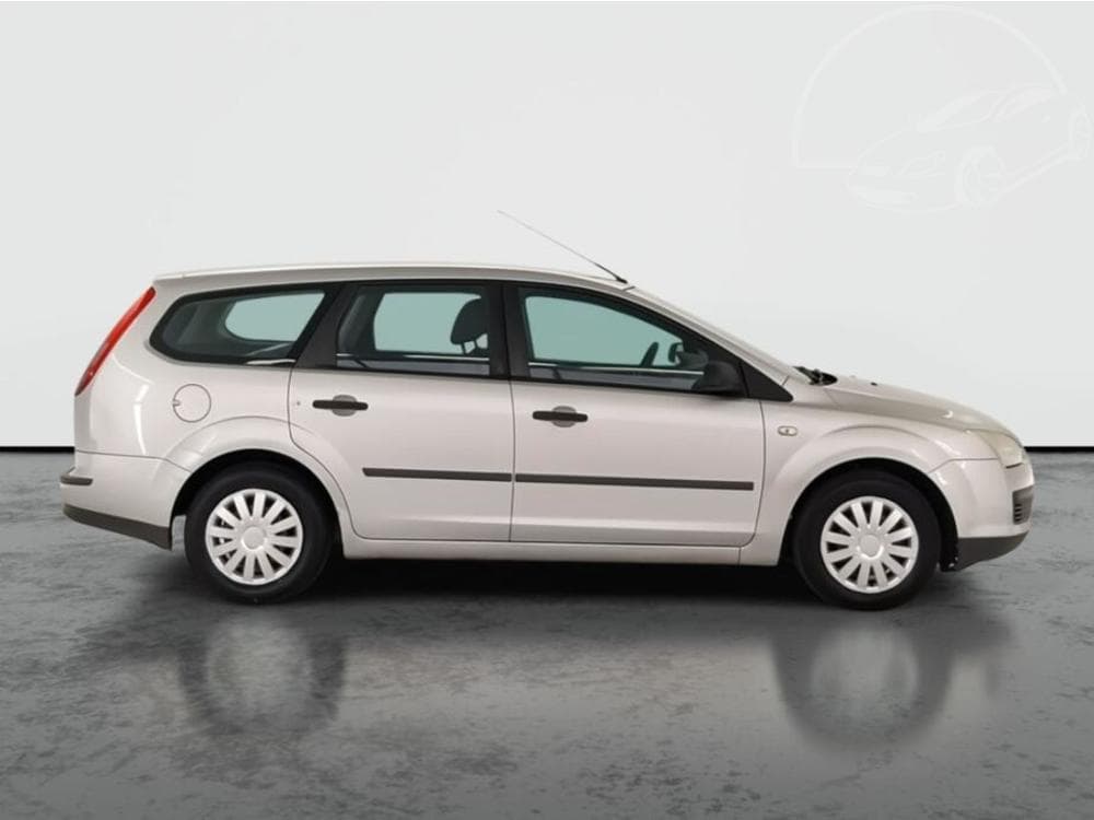 2005 Ford FOCUS - 6