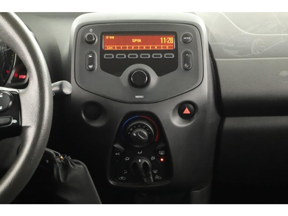 2021 Toyota AYGO - 9