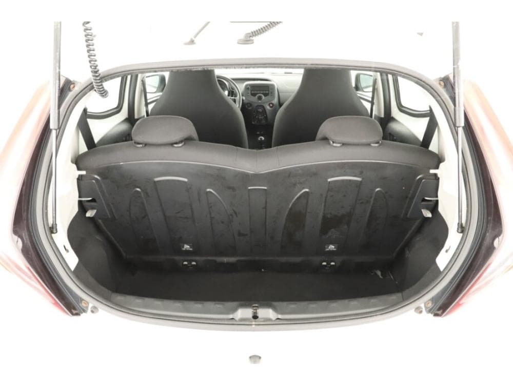 2021 Toyota AYGO - 10