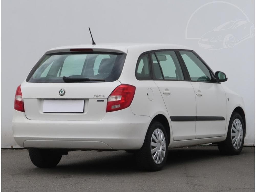 2011 Škoda FABIA - 5