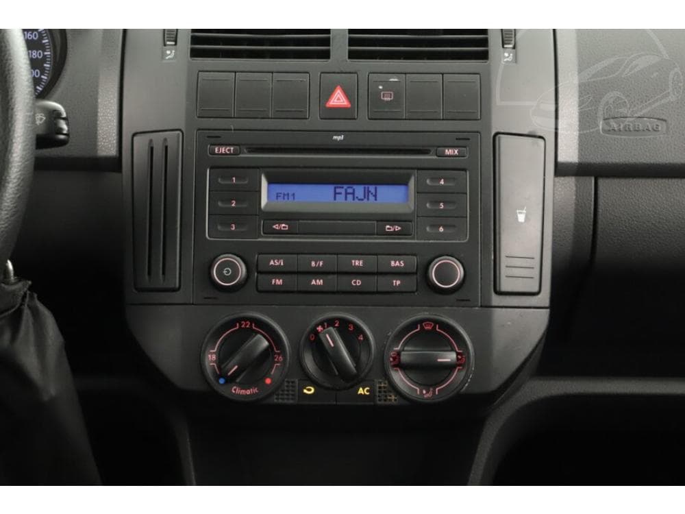 2007 Volkswagen POLO - 9