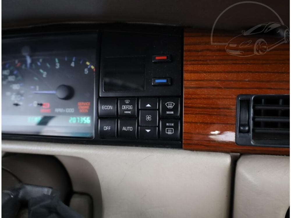 1993 Cadillac SEVILLE - 15