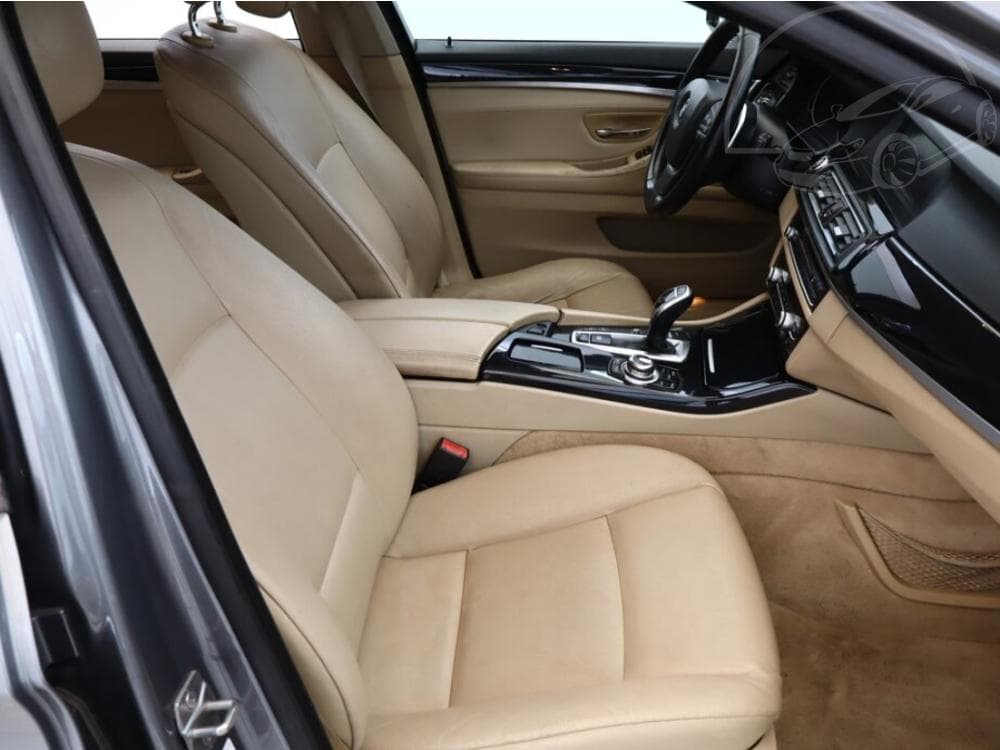 2012 BMW 5-SERIES - 7