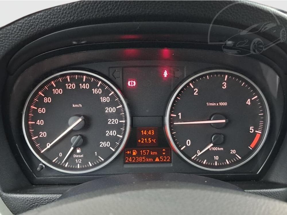 2010 BMW 3-SERIES - 11