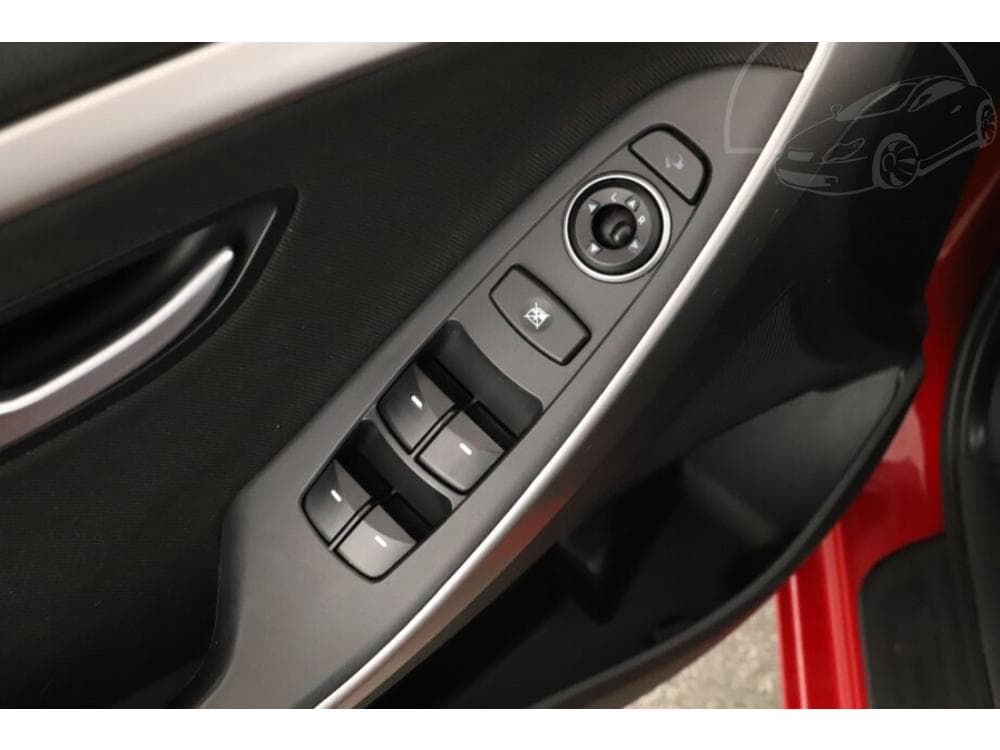 2013 Hyundai i30 - 13