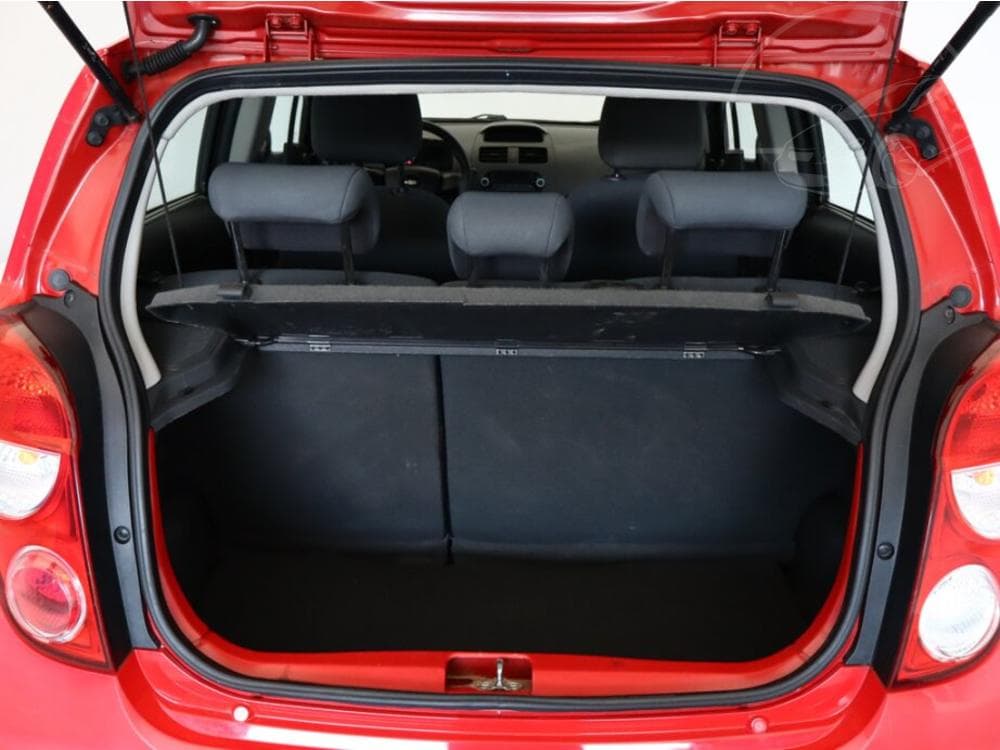 2013 Chevrolet SPARK - 11