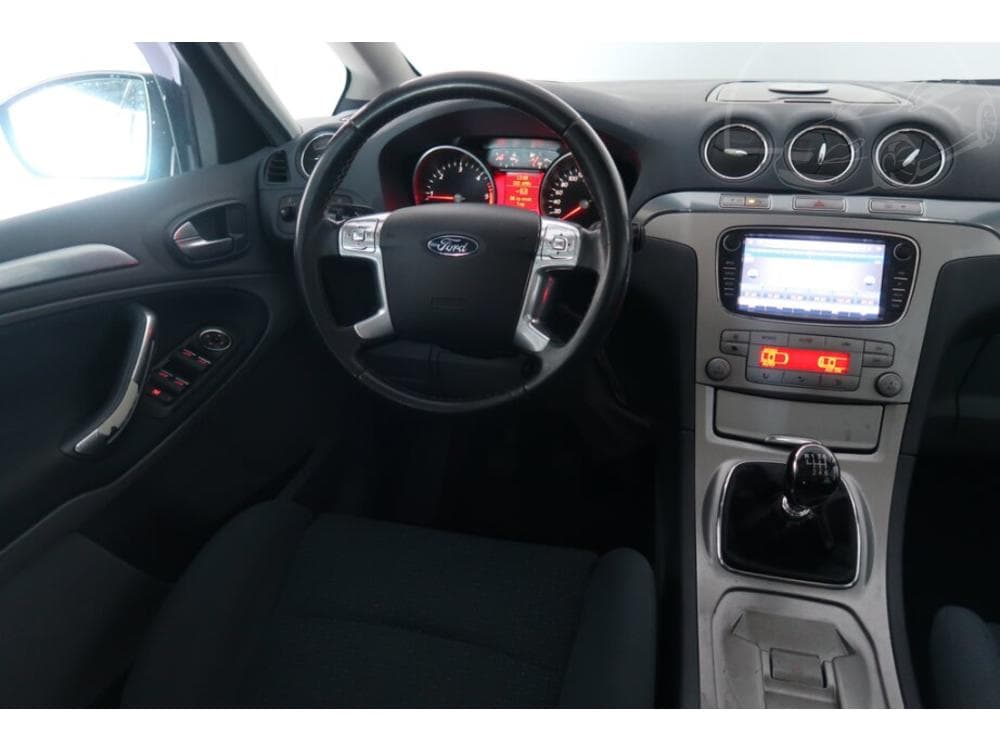 2009 Ford S-MAX - 7